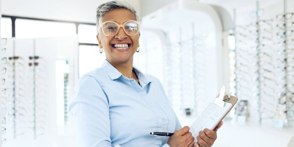 Optiimus healthcare medical dental logo design